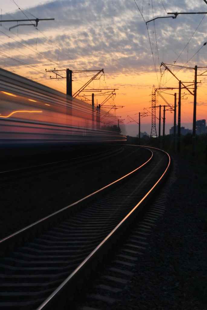 Contactez Trenitalia facilement ! Ce guide ultime couvre le service client, les réclamations de billets, les infos bagages et les astuces pour vos réservations.