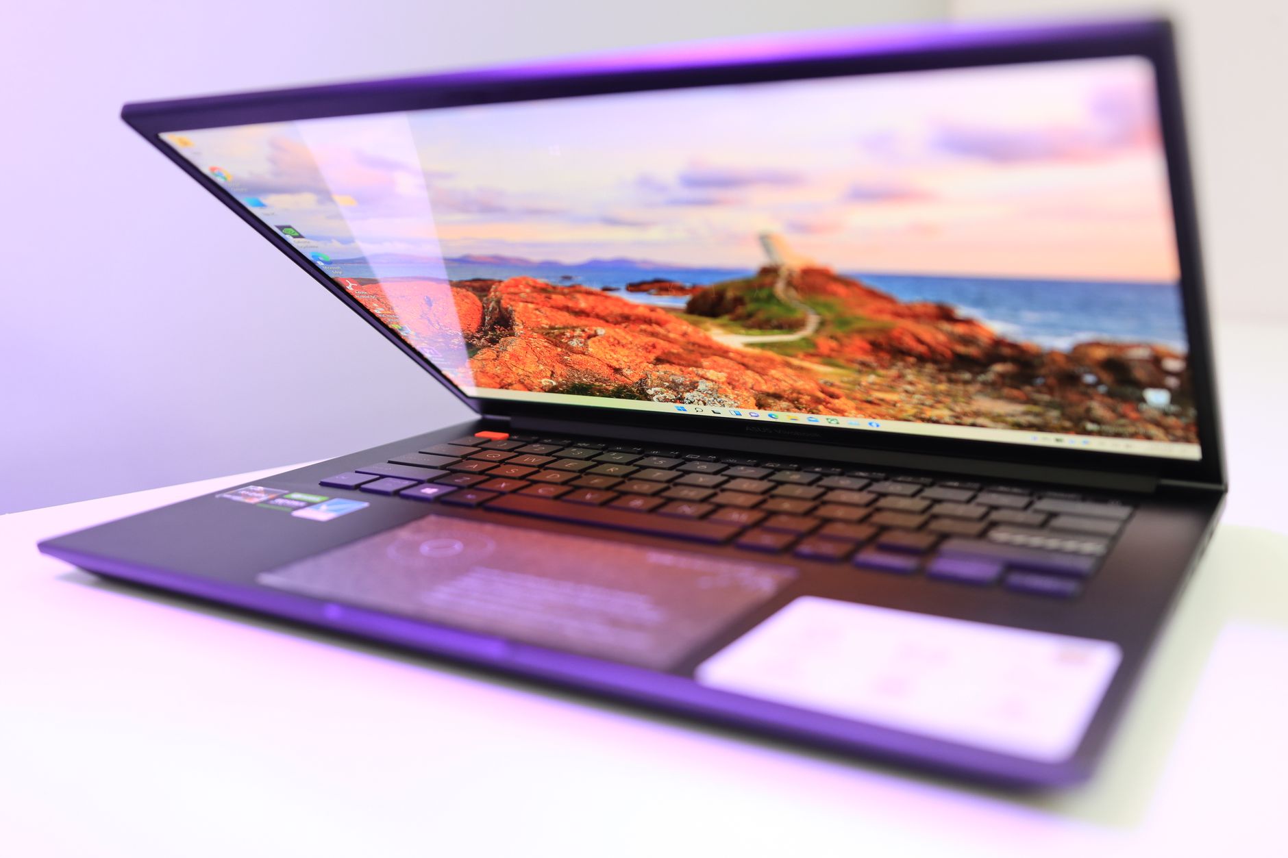 Réclamation PC portable Lenovo : contacts, SAV et médiateur (Guide complet des pannes et résiliation)
